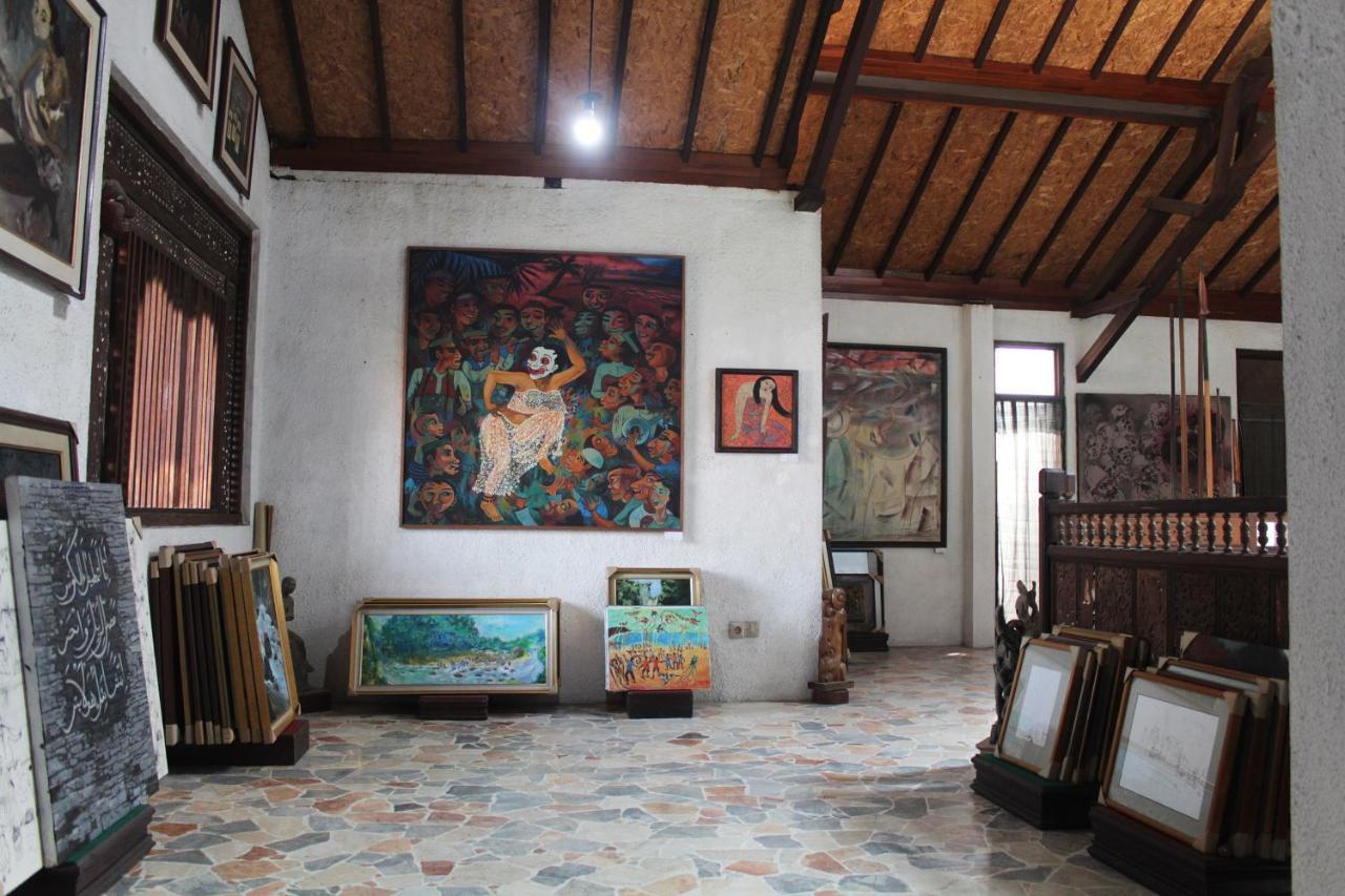 Posnya Seni Godod Art Gallery & Homestay Jogjacarta Exterior foto